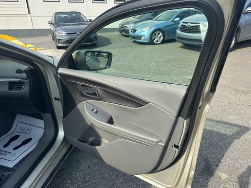 Used 2014 Chevrolet Impala LS FWD image 12