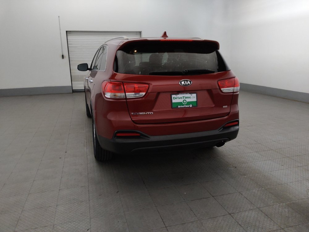 Used 2018 Kia Sorento AWD image 6