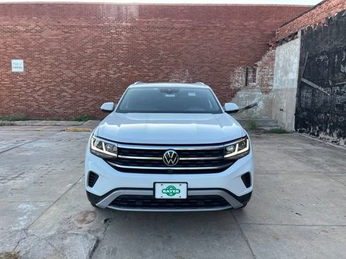 Used 2021 Volkswagen Atlas Cross Sport SEL Premium AWD/4WD image 2