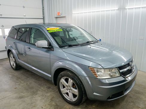 Used 2009 Dodge Journey SXT w/ Flexible Seating Group FWD image 1