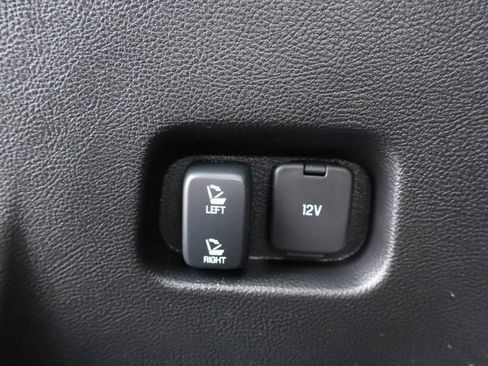 Used 2024 Ford Edge SEL image 26