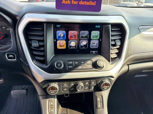 Used 2019 GMC Acadia SLT FWD image 30