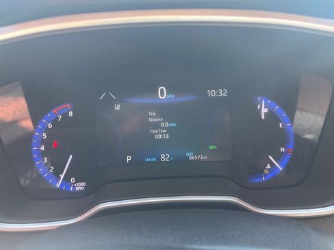 Used 2022 Toyota Corolla XSE FWD image 20