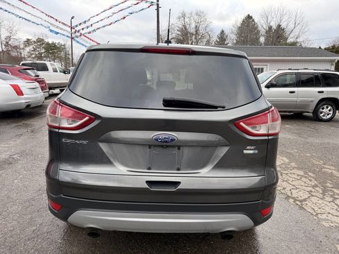 Used 2015 Ford Escape SE image 6