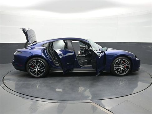 Certified 2020 Porsche Taycan 4S image 35