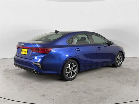 Used 2021 Kia Forte LXS image 5