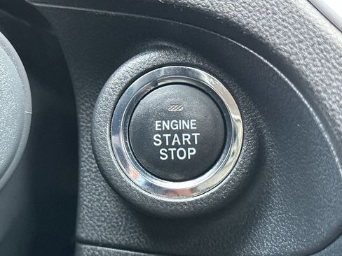 Used 2023 Subaru Crosstrek 2.0i Premium image 23