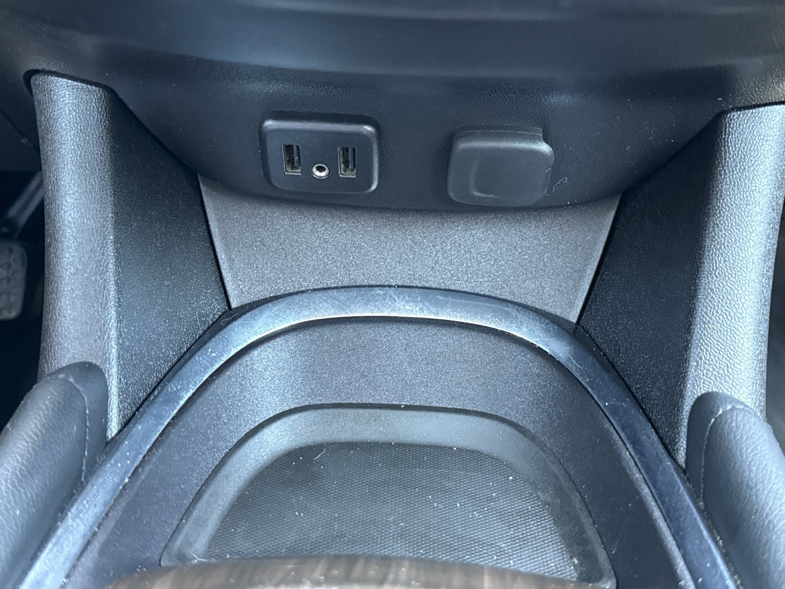 Used 2017 Chevrolet Malibu Premier w/ Premier Sun and Wheel Package FWD image 30