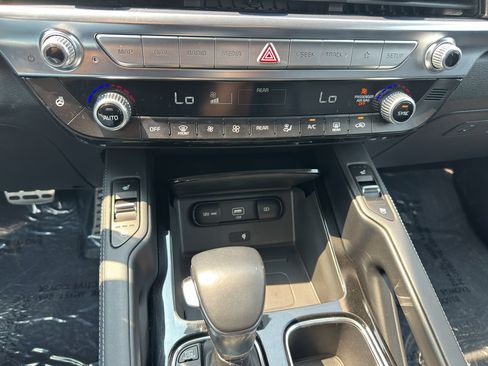 Used 2021 Kia Telluride SX w/ SX Prestige Package AWD/4WD image 26