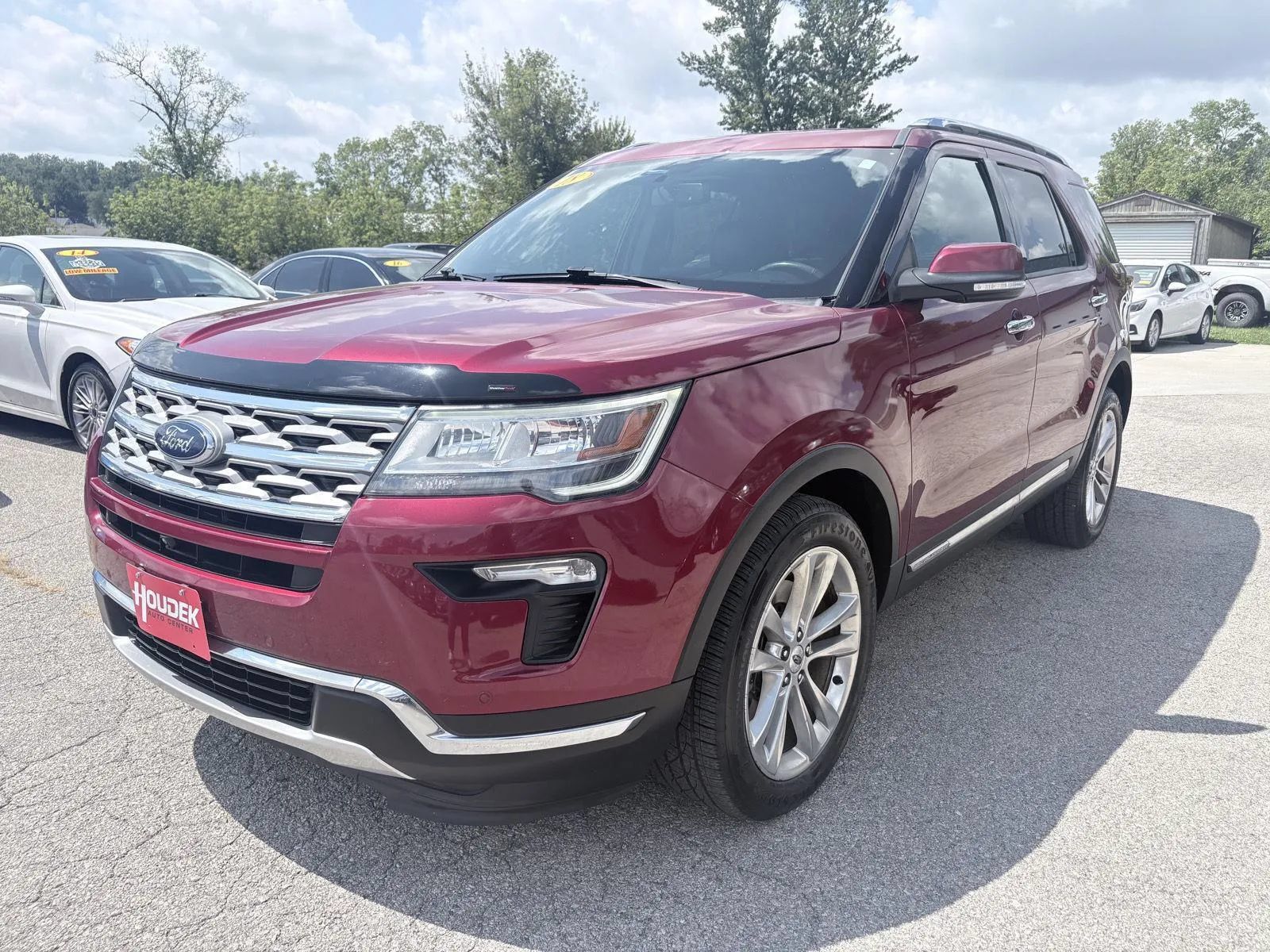 Used 2018 Ford Explorer Limited AWD/4WD image 3
