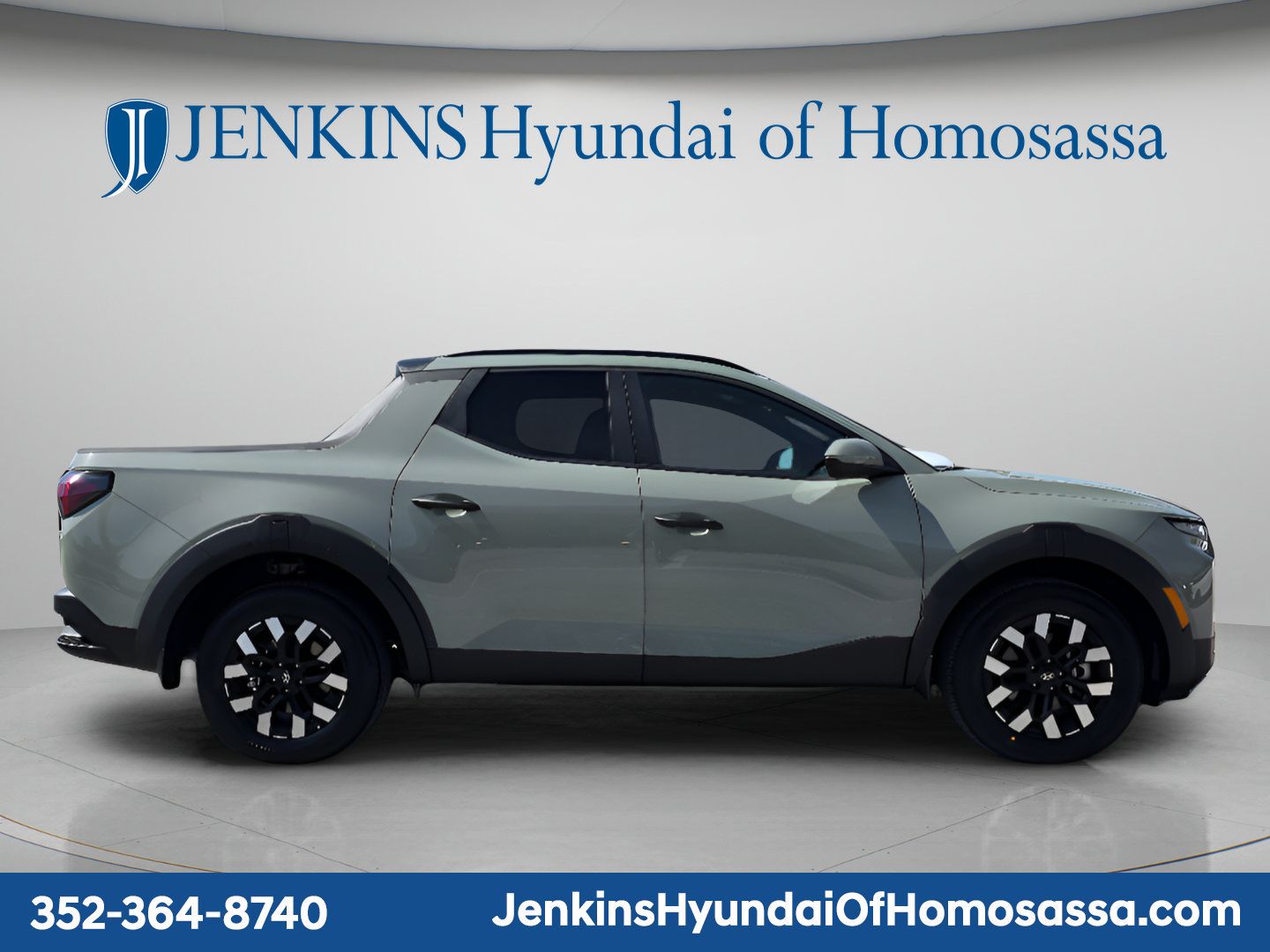 Used 2026 Hyundai Santa Cruz SEL FWD image 2