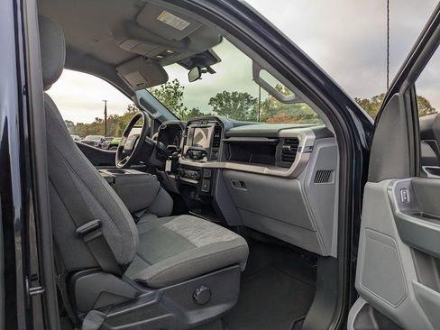 Used 2023 Ford F150 XLT image 36