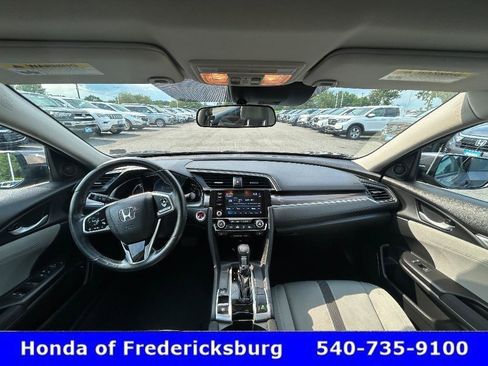 Certified 2021 Honda Civic EX image 29