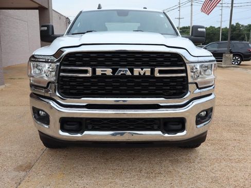 Used 2024 RAM 2500 Big Horn w/ Off Road Package AWD/4WD image 8
