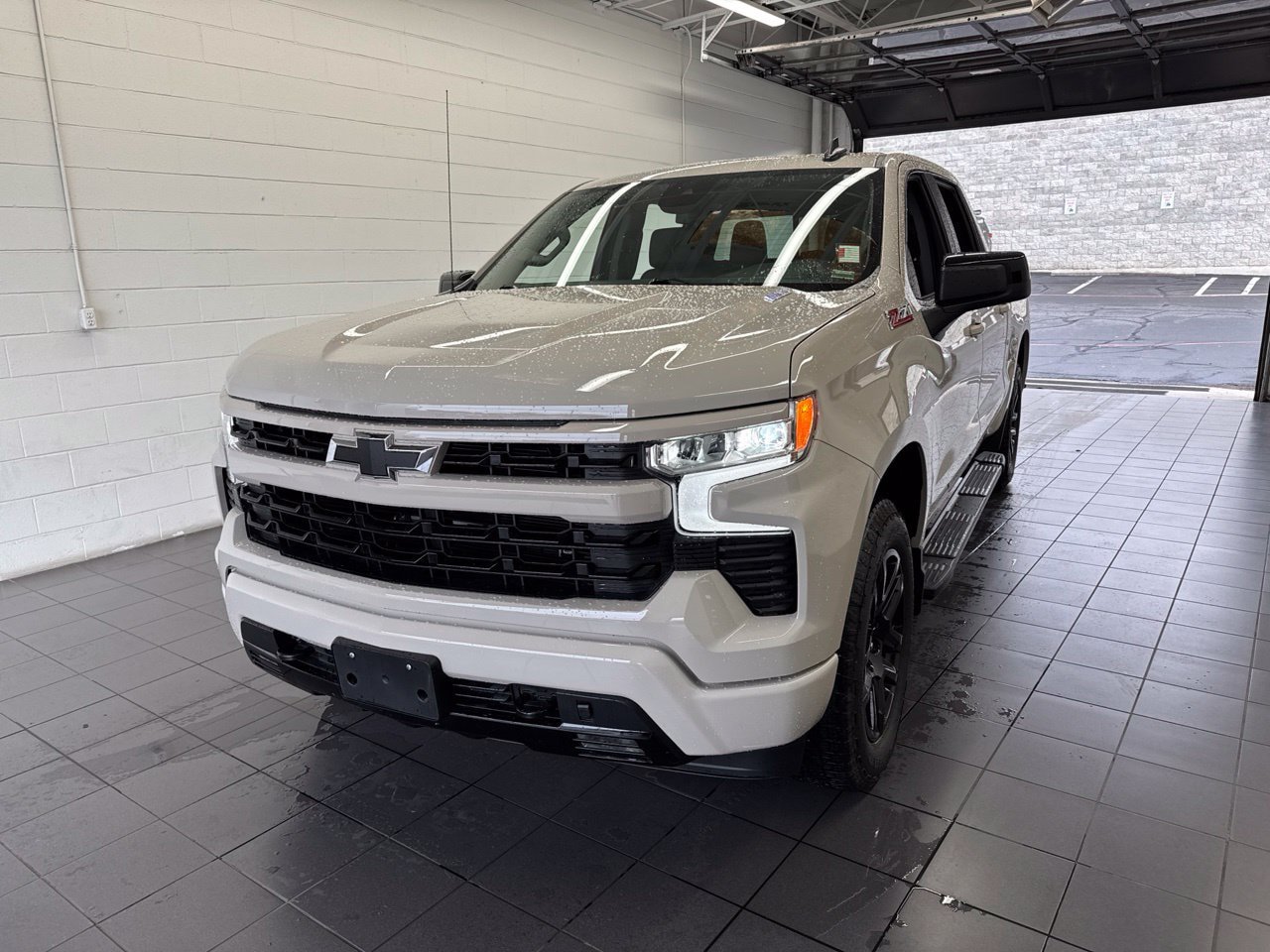Used 2026 Chevrolet Silverado 1500 RST w/ Convenience Package II AWD/4WD image 3