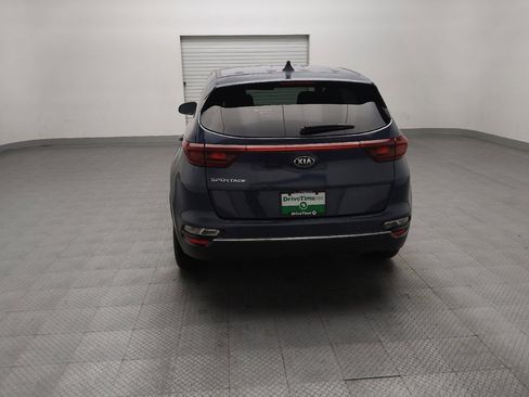 Used 2022 Kia Sportage LX AWD/4WD image 6