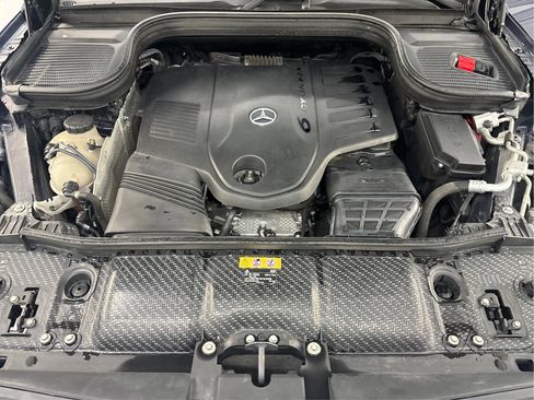 Used 2020 Mercedes-Benz GLS 450 4MATIC image 31