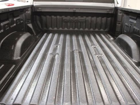 Used 2025 GMC Sierra 2500 Denali image 14