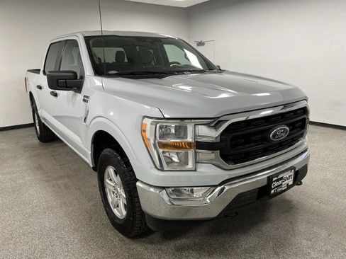 Used 2022 Ford F150 XLT image 2