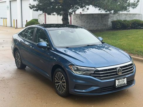 Used 2019 Volkswagen Jetta SEL FWD image 3