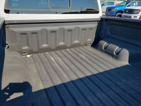 Used 2021 Ford Ranger Lariat w/ Tremor Off-Road Package image 11