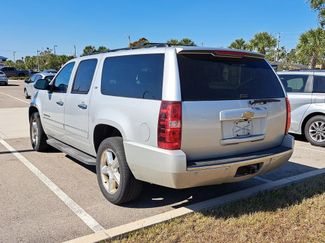 Used 2014 Chevrolet Suburban LTZ video 2