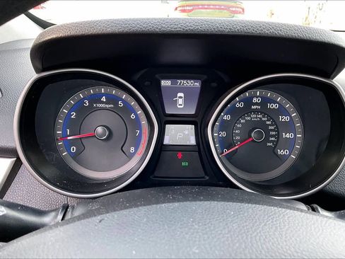 Used 2017 Hyundai Elantra GT image 21