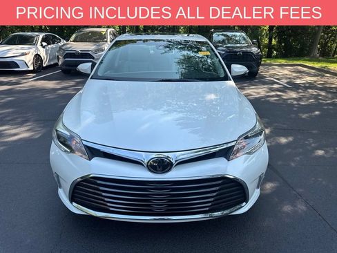 Used 2017 Toyota Avalon XLE Premium FWD image 13