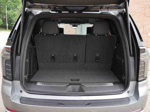 New 2026 Chevrolet Tahoe Premier AWD/4WD image 9