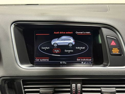Used 2017 Audi Q5 2.0T Premium Plus w/ Technology Package AWD/4WD image 40