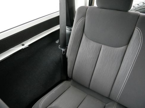 Used 2014 Jeep Wrangler Sahara w/ Dual Top Group image 12