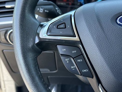 Used 2024 Ford Edge SEL AWD/4WD image 39