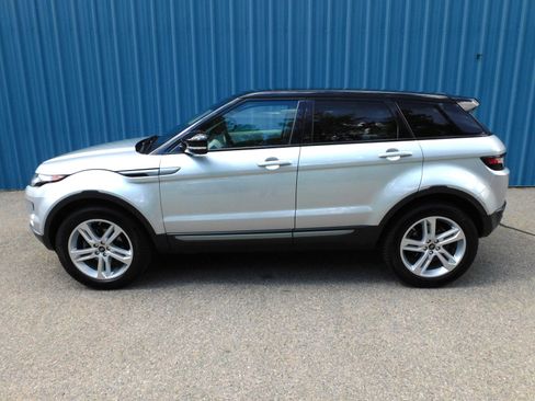 Used 2013 Land Rover Range Rover Evoque Pure Plus image 2