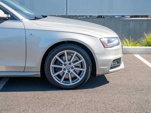 Used 2014 Audi A4 2.0T Premium Plus w/ Premium Plus Package AWD/4WD image 9