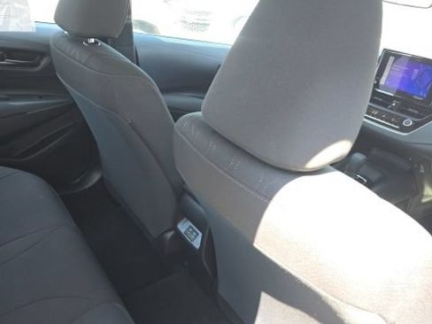Used 2025 Toyota Corolla LE FWD image 25