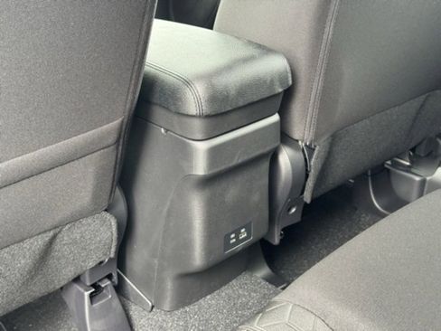 New 2025 Mitsubishi Outlander Sport AWD image 17