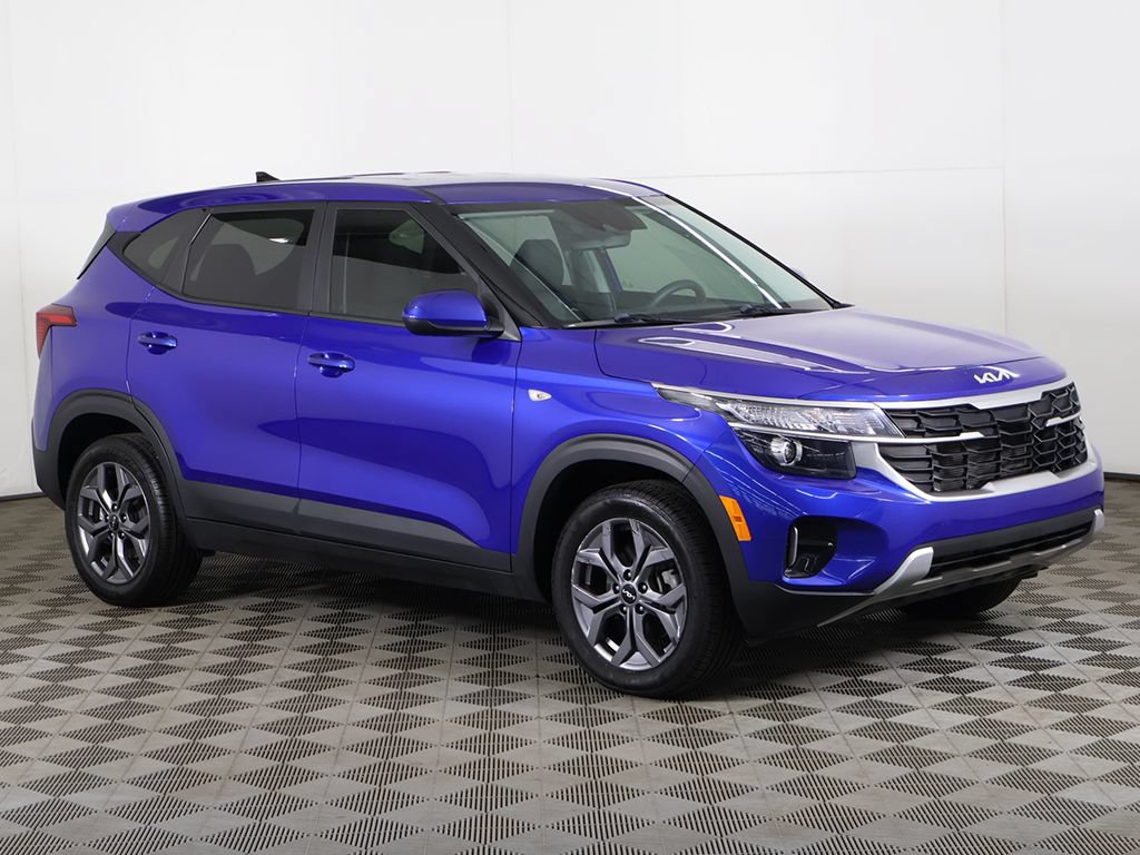 Used 2024 Kia Seltos LX AWD/4WD image 50