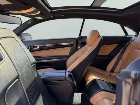 Used 2016 Mercedes-Benz E 400 Coupe image 22