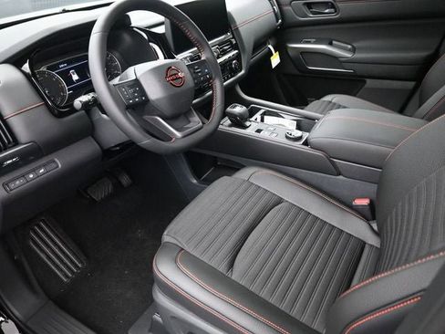 New 2026 Nissan Pathfinder Rock Creek image 9