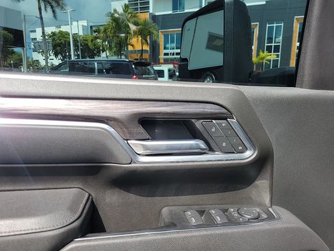 Used 2025 Chevrolet Silverado 3500 LTZ w/ Trail Boss Package AWD/4WD image 21