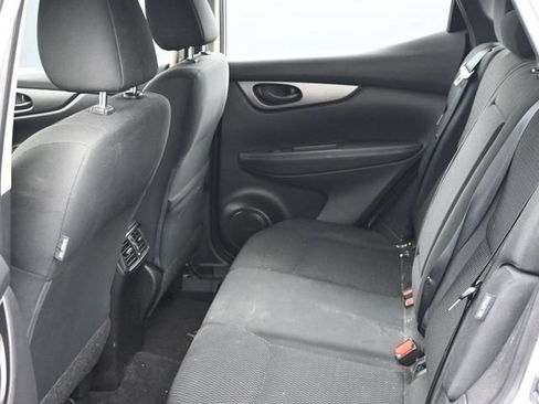 Used 2022 Nissan Rogue Sport S FWD image 5