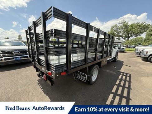 New 2025 Ford F550 4x4 Supercab Super Duty image 4