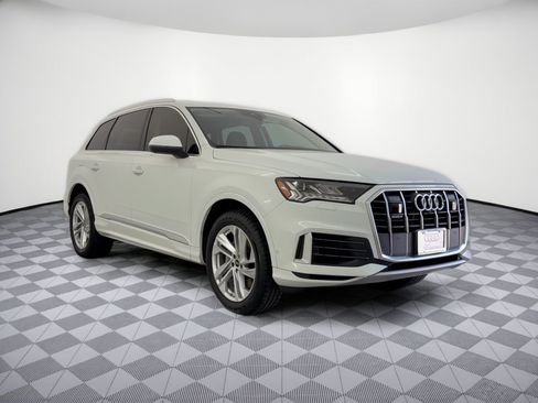Used 2023 Audi Q7 3.0T Premium Plus w/ Premium Plus Package AWD/4WD image 7