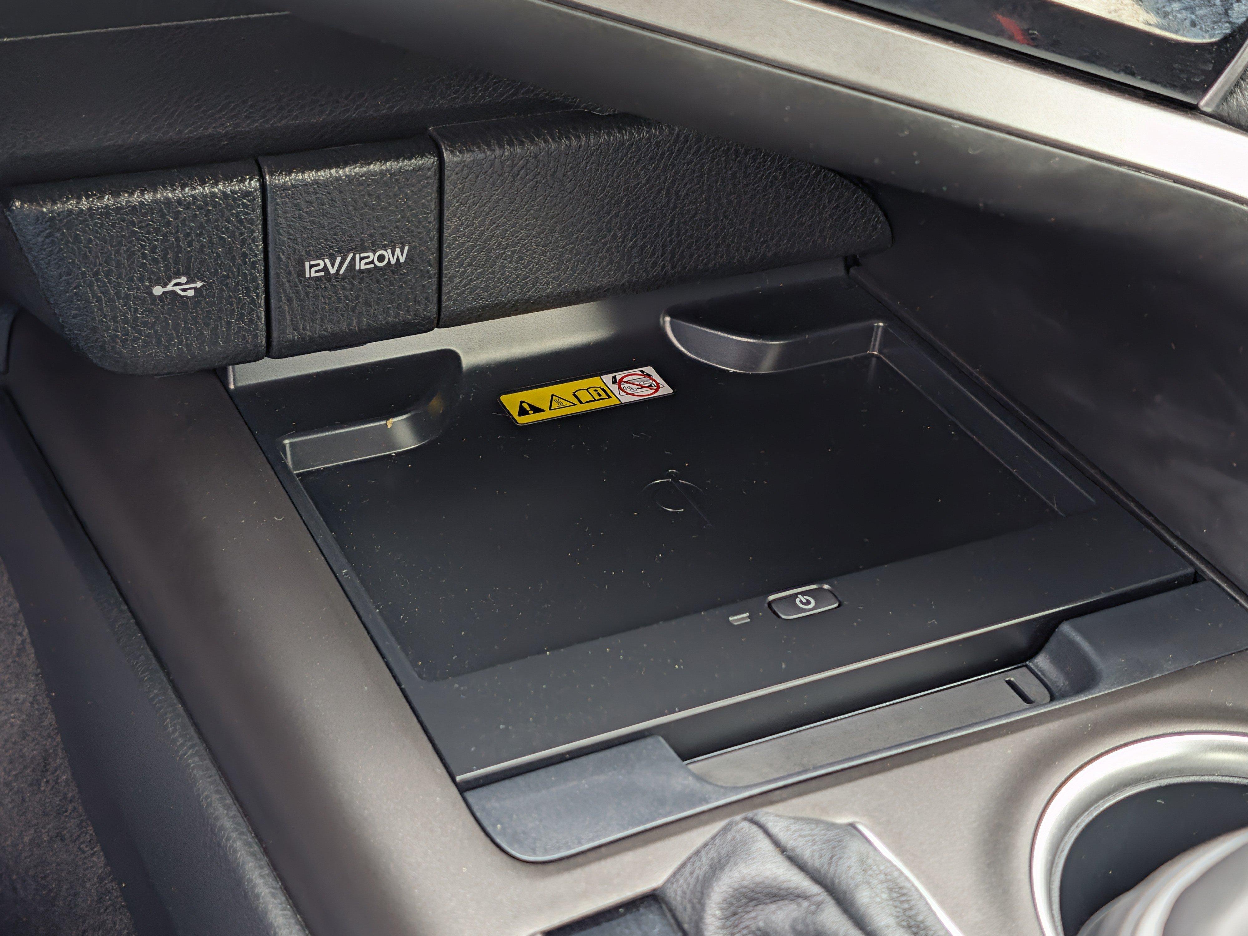 Certified 2022 Toyota Camry XLE w/ Cold Weather Package FWD image 34