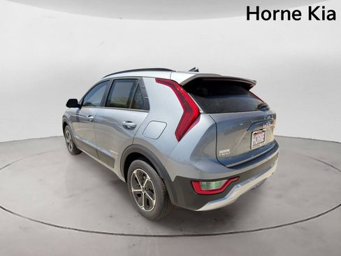 New 2026 Kia Niro LX FWD image 5