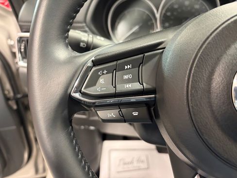 Used 2025 MAZDA CX-5 AWD 2.5 S w/ Select Package image 12