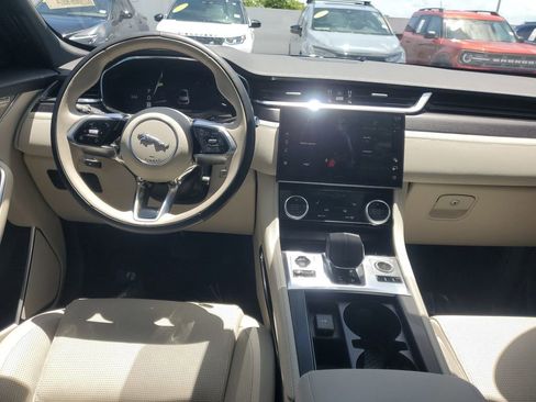 Used 2025 Jaguar F-PACE R-Dynamic S AWD/4WD image 10