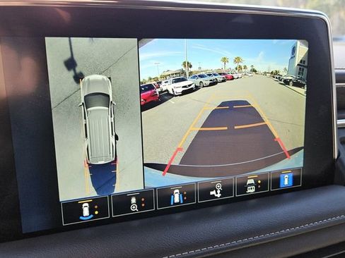 Used 2023 Chevrolet Tahoe LT w/ Luxury Package image 9