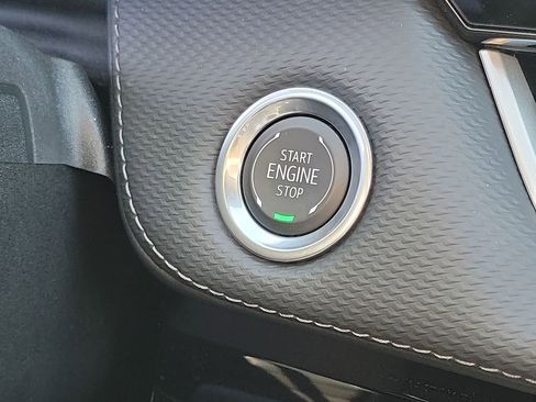 Used 2026 Chevrolet Equinox LT image 17