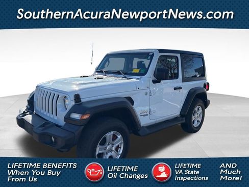 Used 2019 Jeep Wrangler Sport image 1